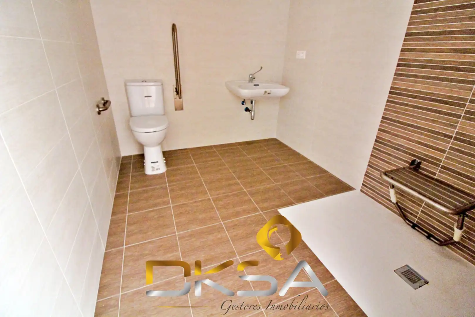 Baño de Planta baja en venta en Oropesa del Mar / Orpesa con Jardín privado, Terraza y Piscina comunitaria
