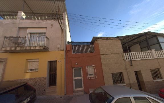 Vista exterior de Casa adosada en venda en Sabadell