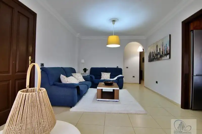 Living room of Flat for sale in San Cristóbal de la Laguna  with Terrace, Storage room and Furnished