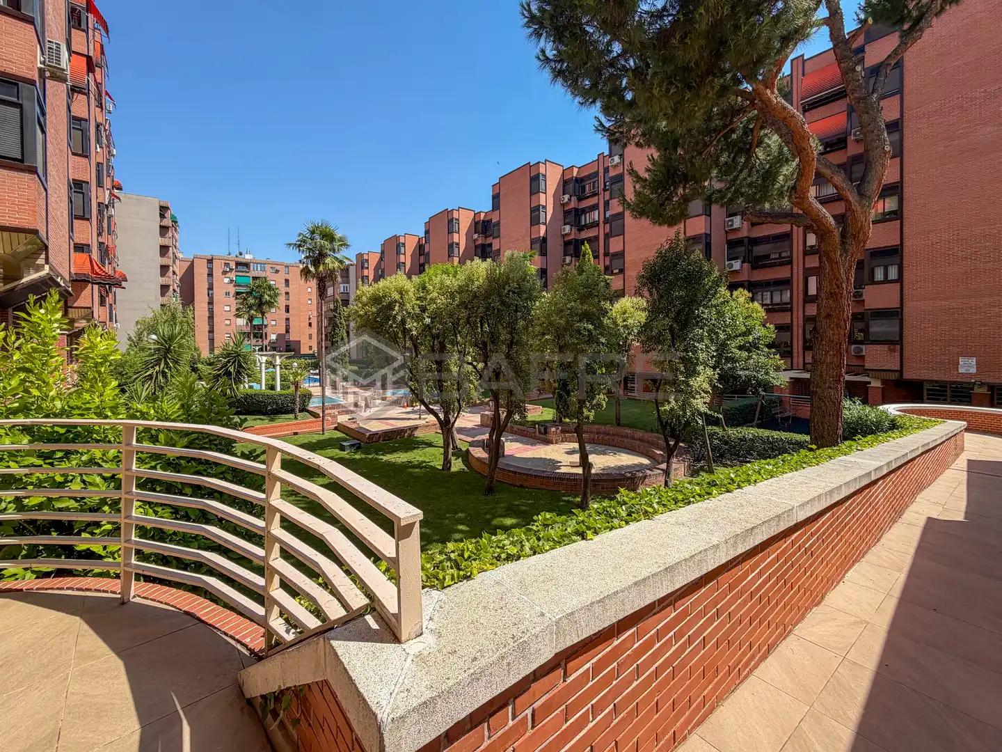 Piso en venta en Av. de la Ciudad de Barcelona, Pacífico