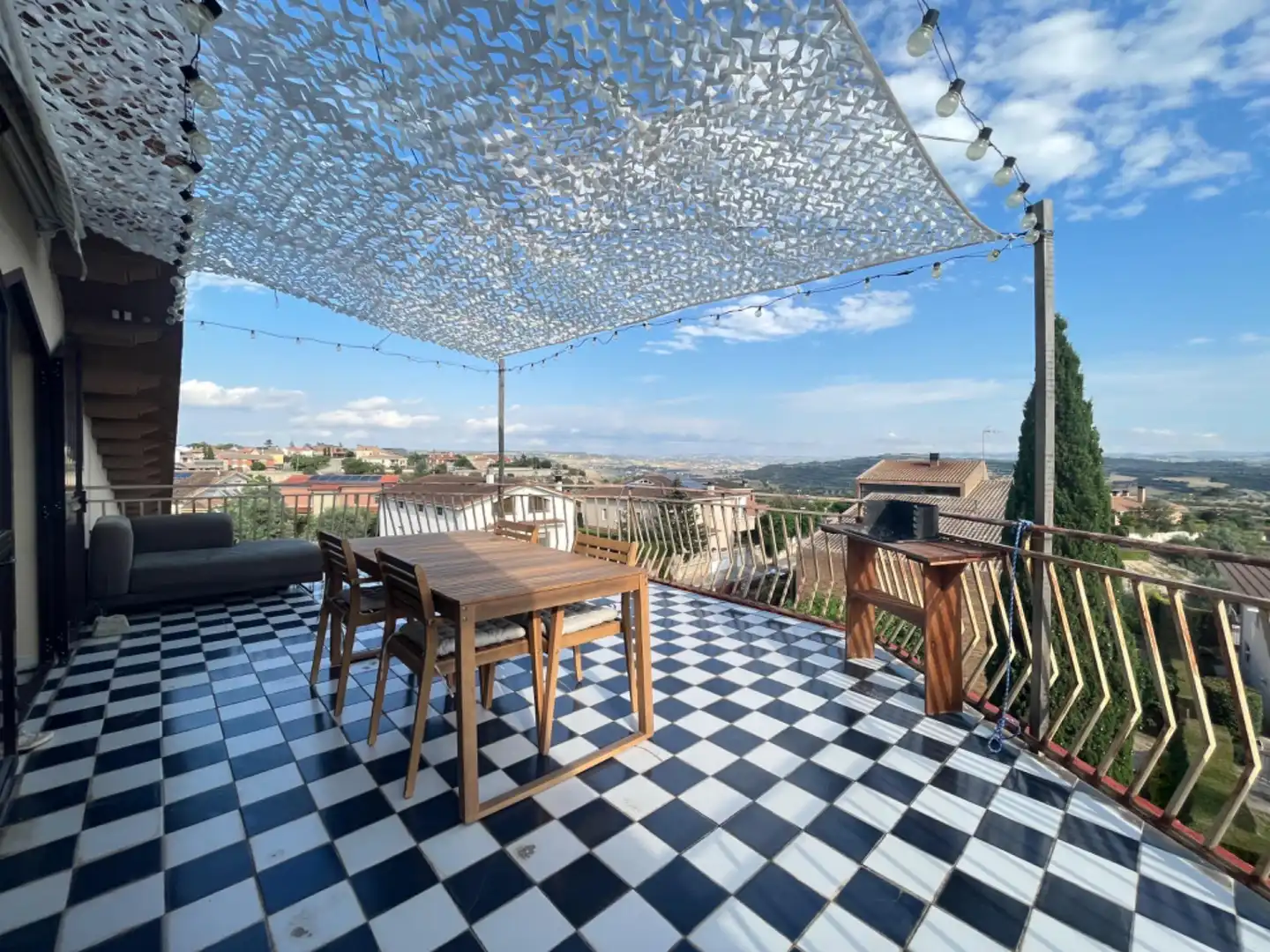 Terrassa de Casa o xalet en venda en Cervera amb Calefacció, Jardí privat i Terrassa