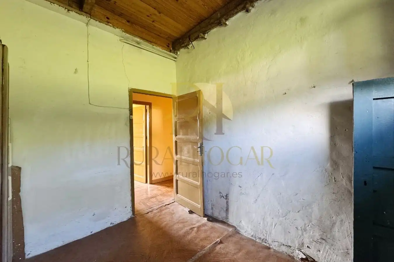 Houses for sale in Matallana de Torío  with Heating and Private garden