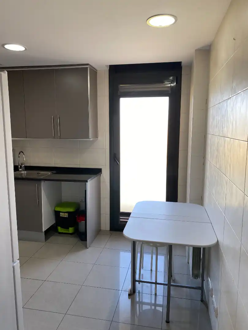 Cuina de Pis en venda en Tarragona amb Aire condicionat, Calefacció i Traster