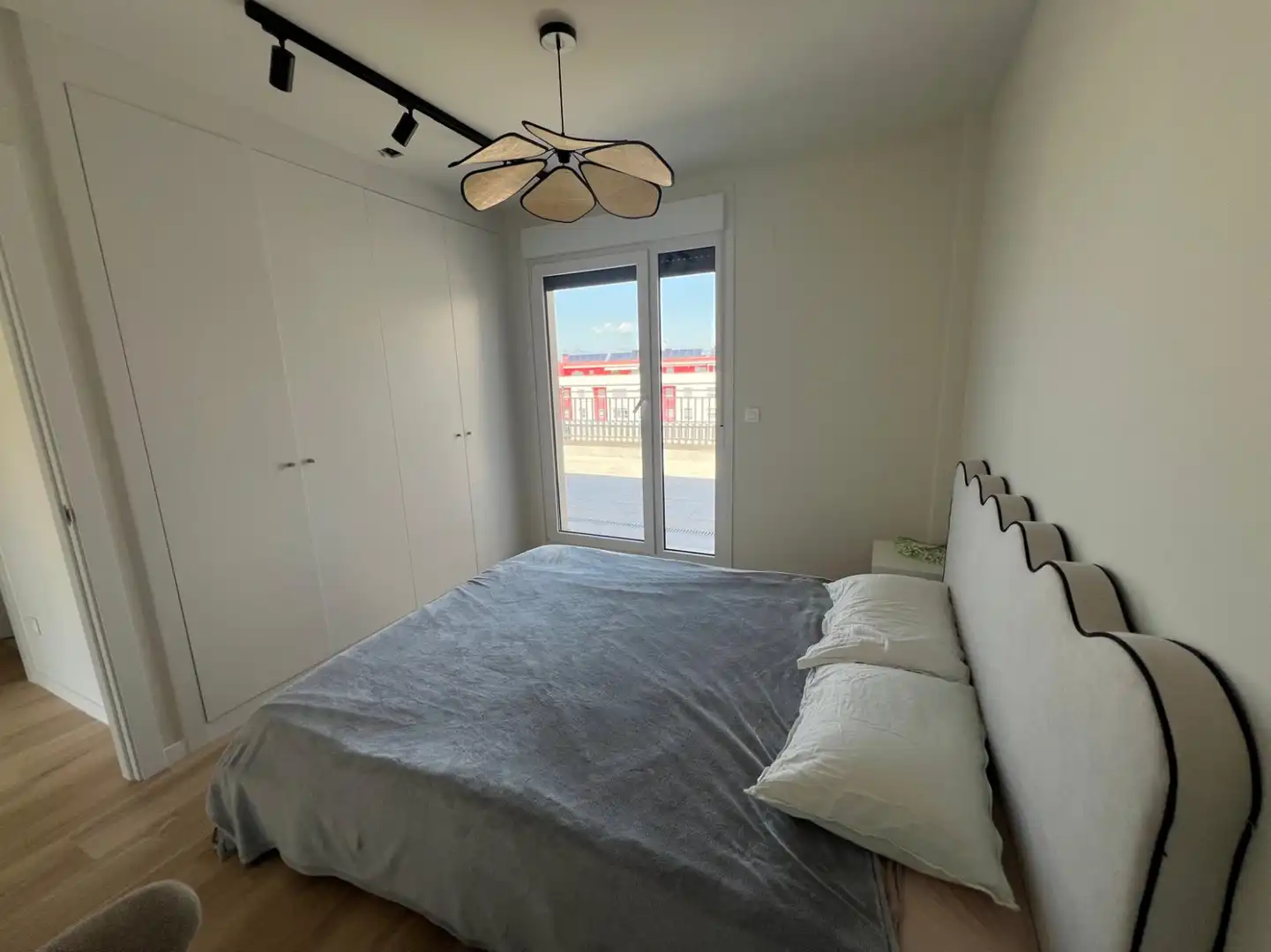 Bedroom of Flat for sale in Lardero  with Heating, Private garden and Parquet flooring