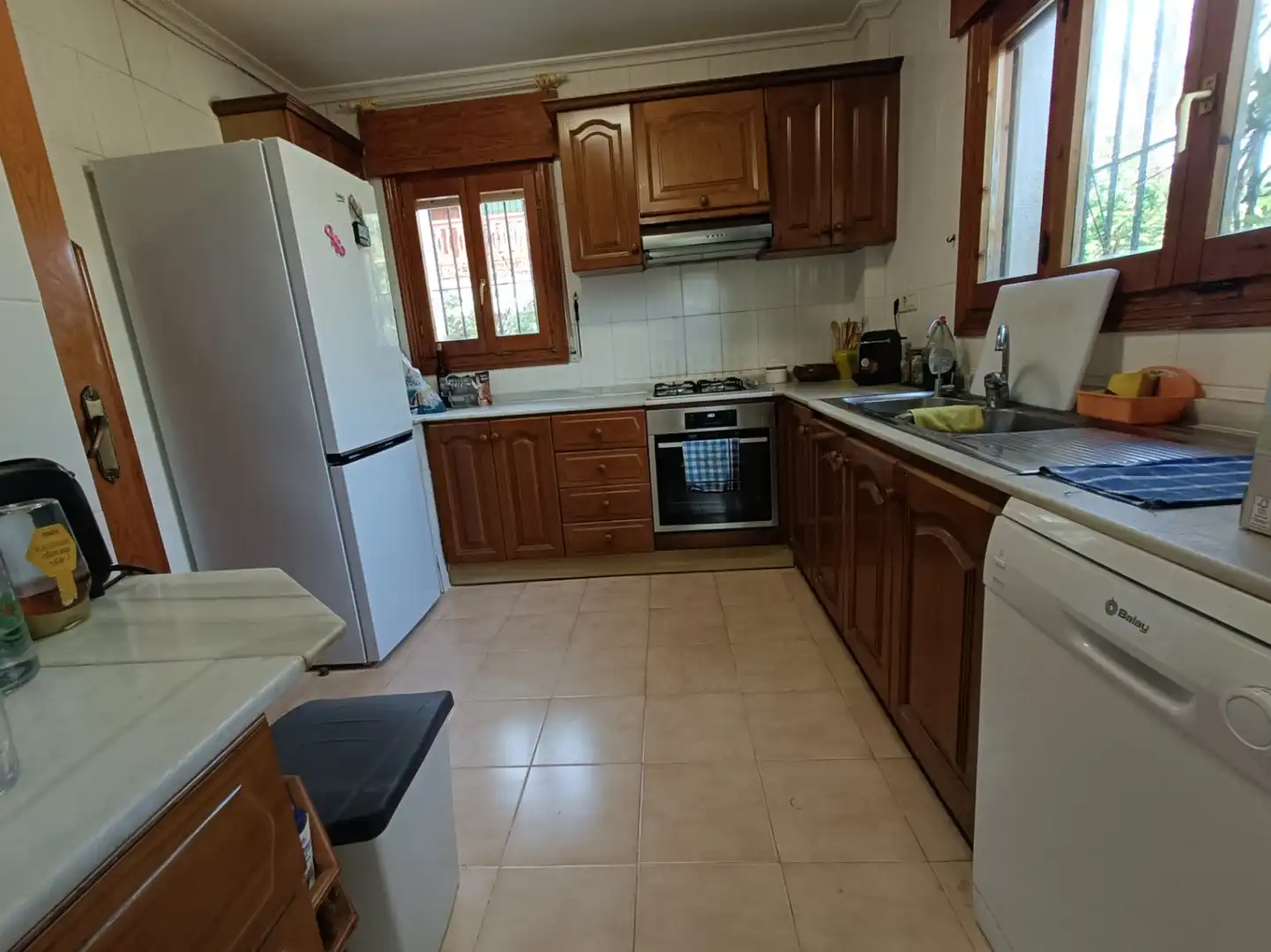 Cuina de Casa o xalet en venda en Dénia amb Calefacció, Jardí privat i Terrassa