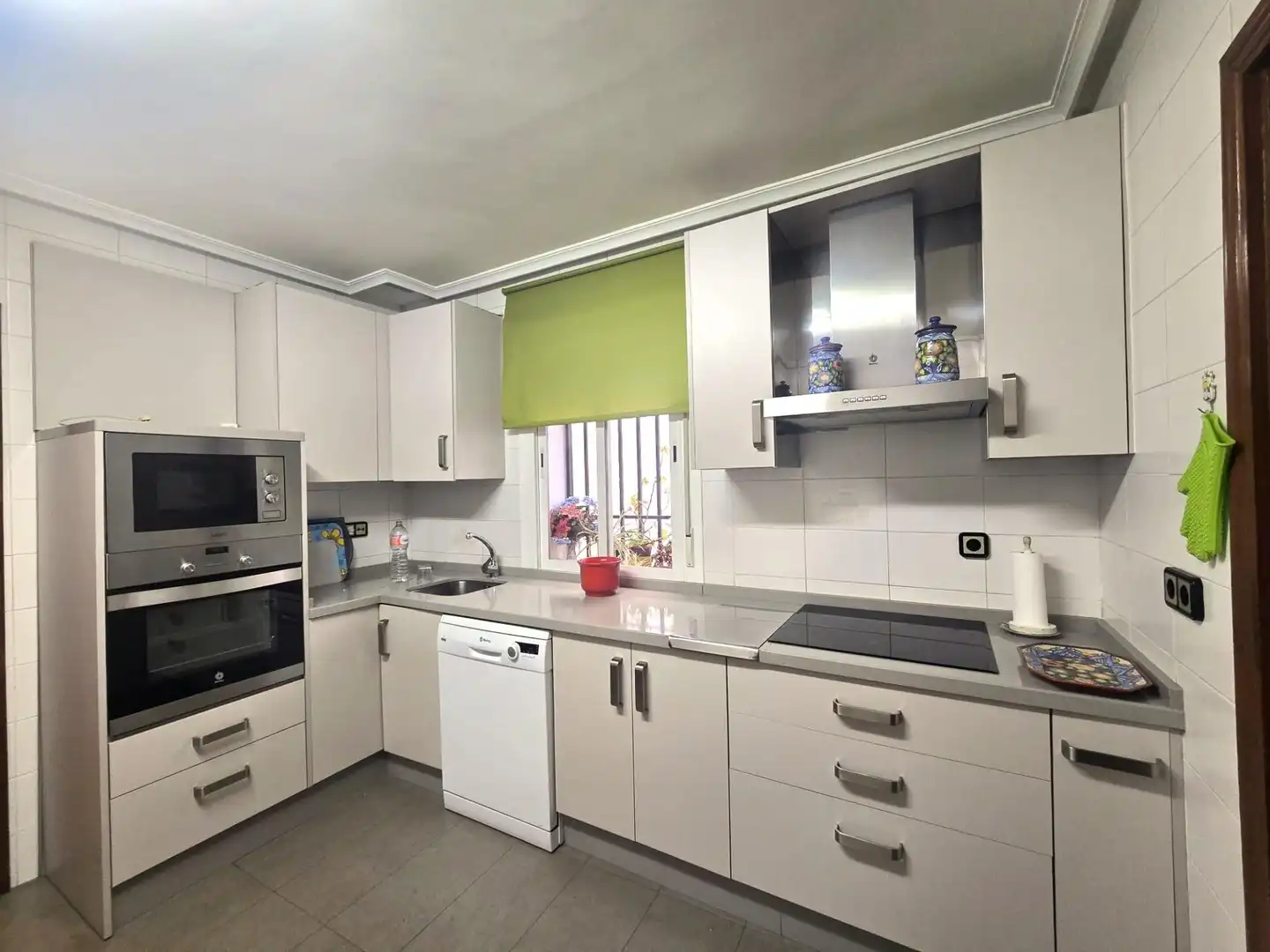 Kitchen of Houses for sale in Plasencia  with Air Conditioner, Heating and Terrace