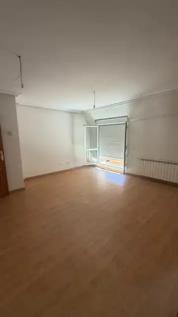 Appartamento con ascensore in vendita a Calle Ermita de San Lázaro 35, imagen 2