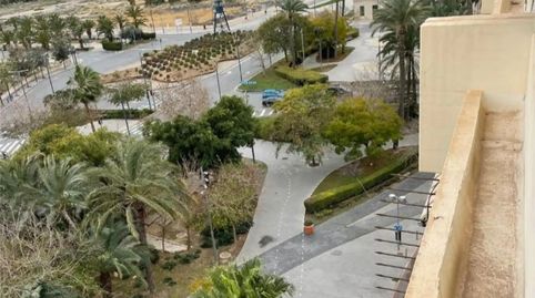 Foto 3 de Piso en venta en Avenida de Loring, 7, Ensanche - Diputación, Alicante / Alacant