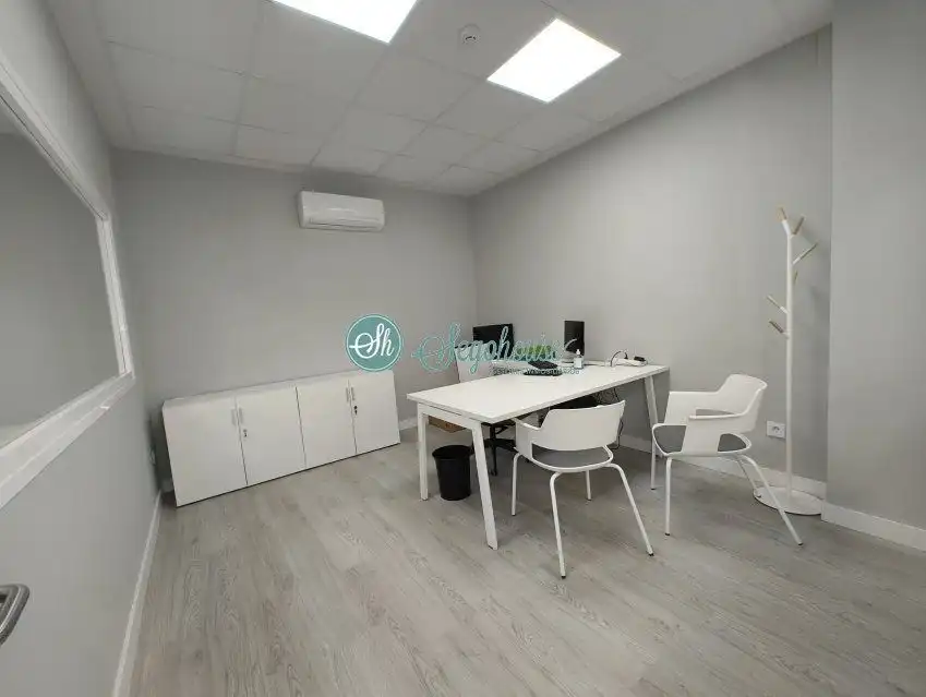 Office for rent in Segovia  with Heating