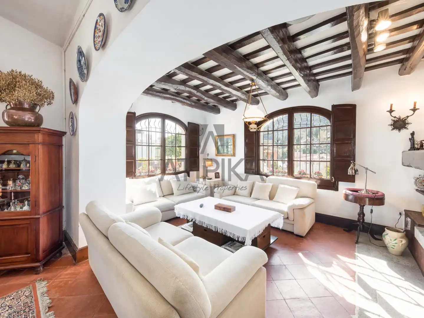 Sala de estar de Finca rústica en venta en Cabrera de Mar con Calefacción, Terraza y Trastero