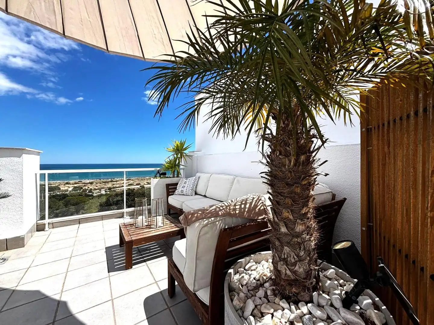 Terrasse von Dachboden zum Verkauf in Santa Pola mit Klimaanlage, Terrasse und Balkon