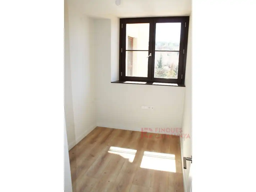 Flat for sale in Centre - Barri Vell