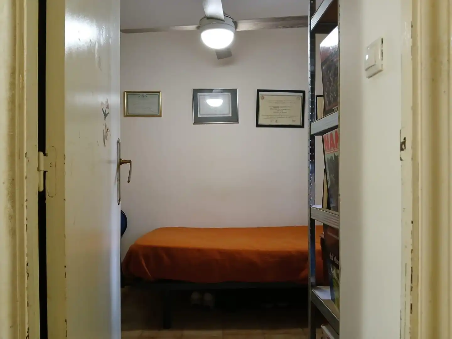 Habitación de Piso en venta en Terrassa con Alarma