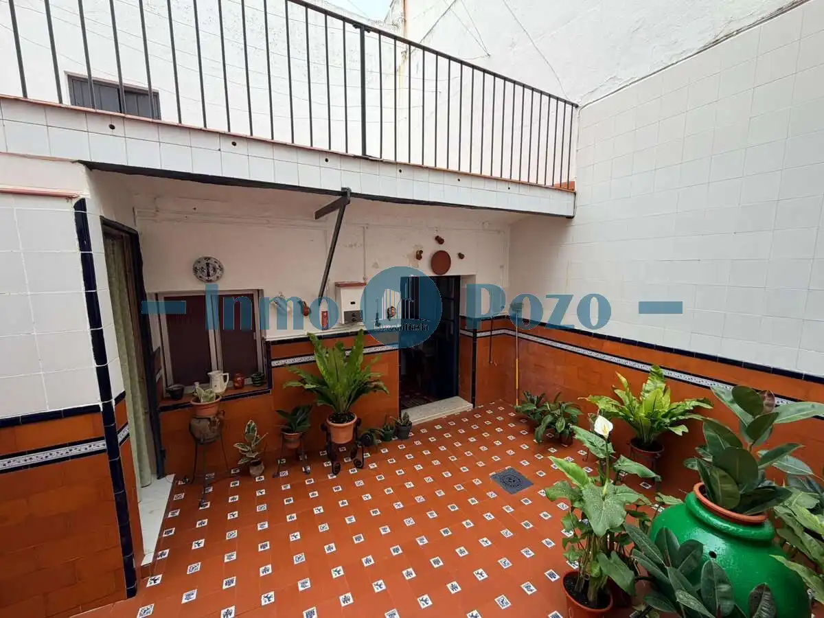 Casa en venda a Almendralejo, imagen 2