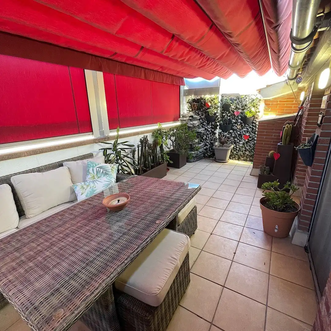Terrassa de Casa o xalet en venda en Montcada i Reixac amb Aire condicionat, Terrassa i Traster