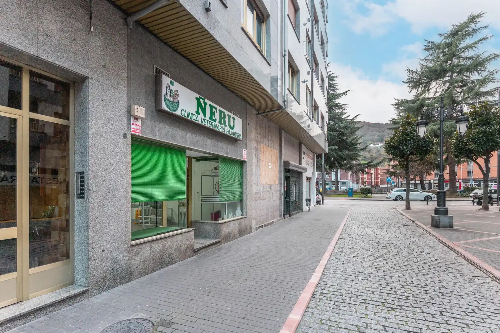 Außenansicht von Geschaftsraum zum Verkauf in Mieres (Asturias)