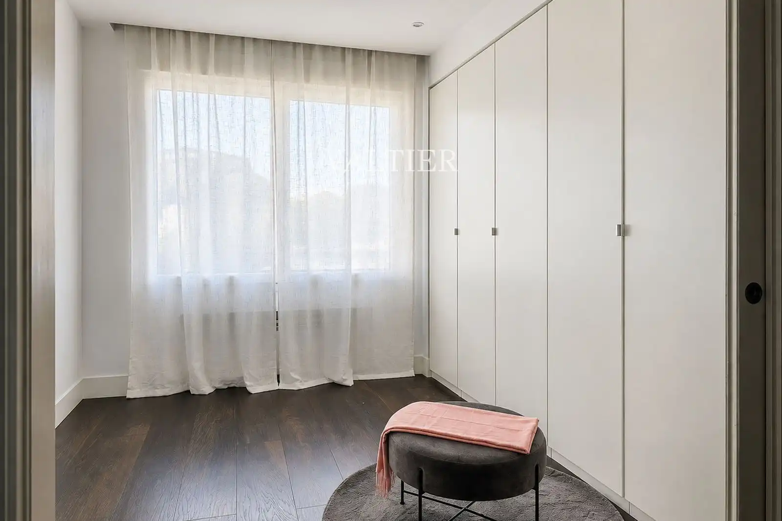 Schlafzimmer von Wohnung zur Miete in Madrid mit Klimaanlage und Möbliert