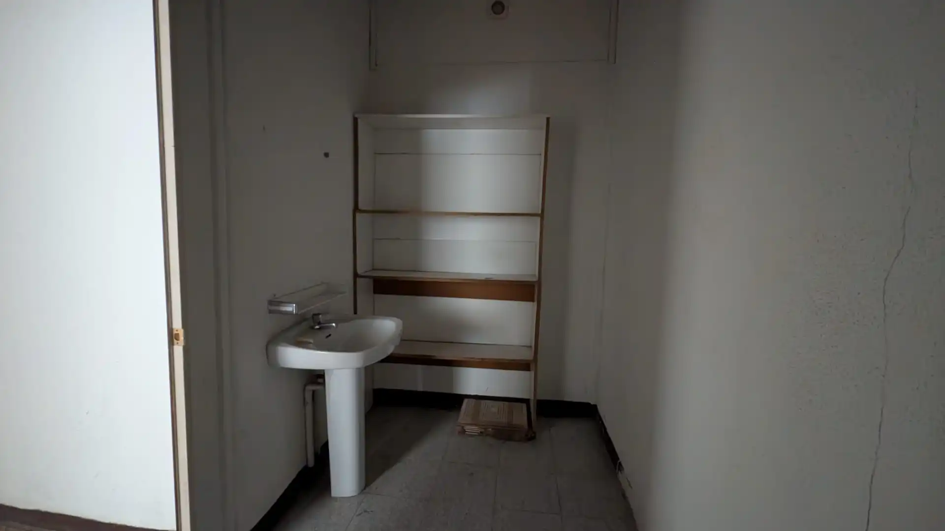 Badezimmer von Geschaftsraum zum Verkauf in Villabona