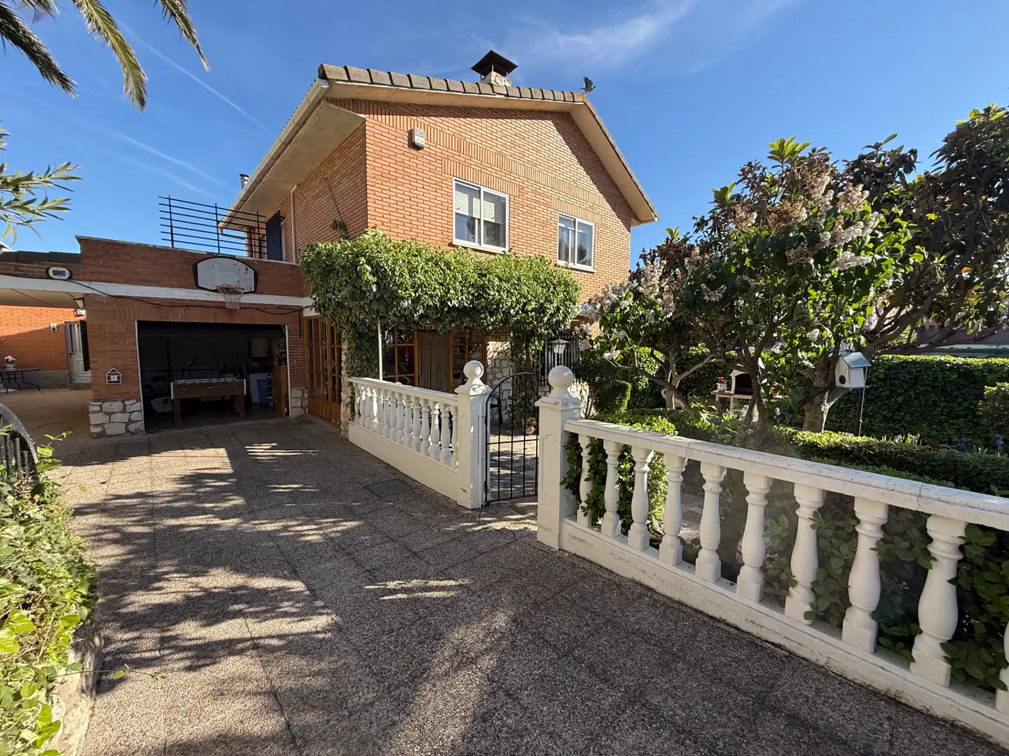 Exterior view of Houses for sale in Arganda del Rey  with Air Conditioner, Heating and Private garden