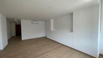 Flat to rent in Alicante / Alacant  with Air Conditioner, Heating and Community pool