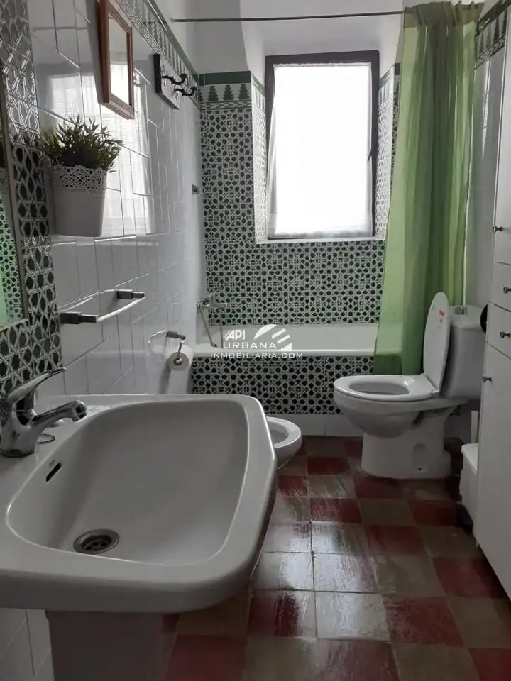 Badezimmer von Haus oder Chalet zur Miete in Lucena mit Schwimmbad