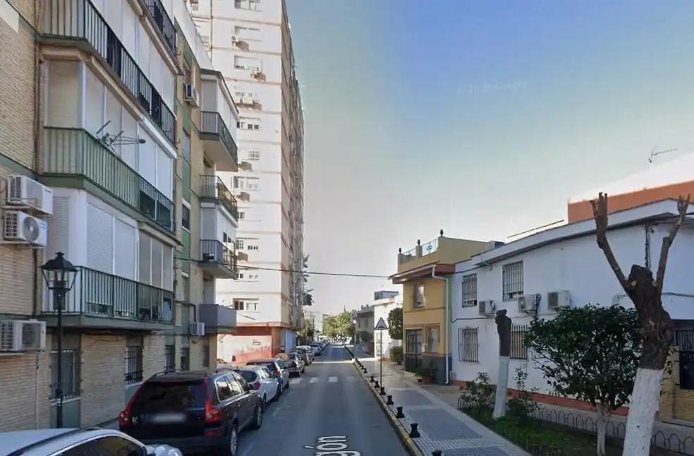 Pis amb ascensor en venda a PALOMARES (DE)