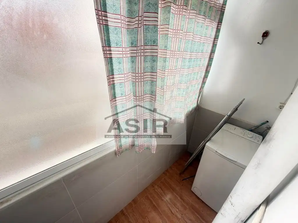 Bathroom of Flat for sale in Alzira