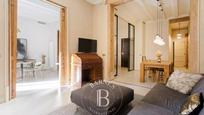 Exterior view of Flat for sale in  Barcelona Capital  with Air Conditioner, Heating and Balcony