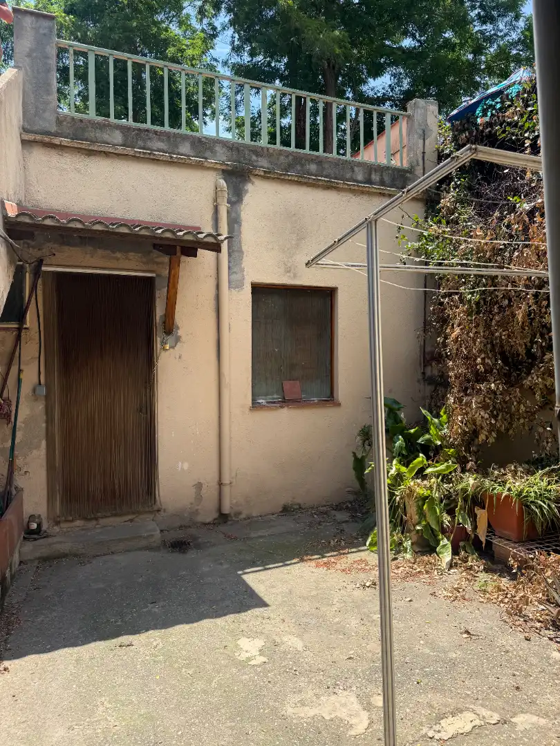 Vista exterior de Casa adosada en venta en Sant Cugat del Vallès con Calefacción, Jardín privado y Terraza