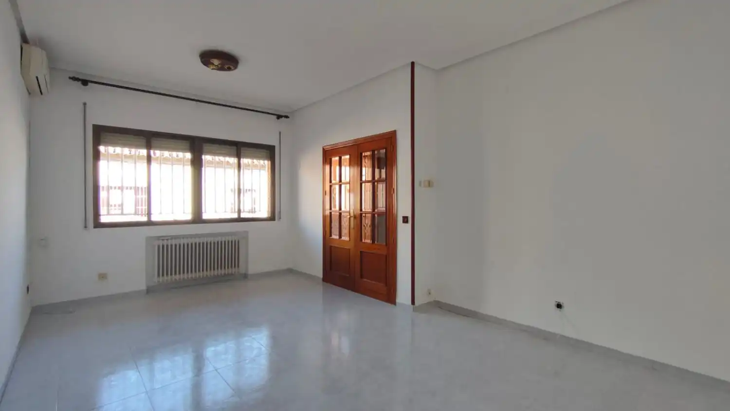 Adosado en venta en Valdepeñas
