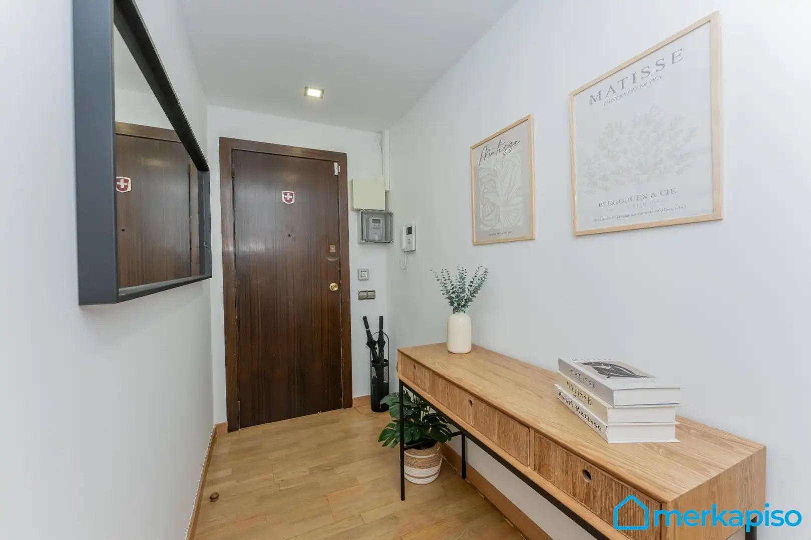 Flat for sale in L'Hospitalet de Llobregat  with Air Conditioner, Heating and Parquet flooring