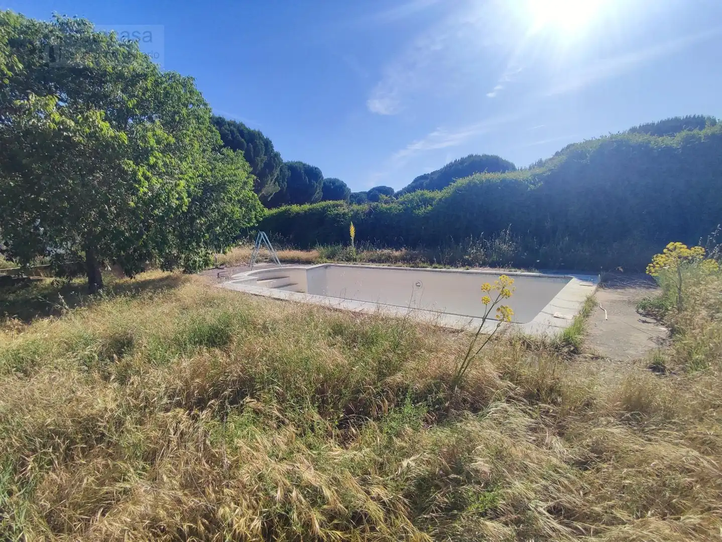 Piscina de Casa o xalet en venda en Traspinedo amb Calefacció, Jardí privat i Piscina