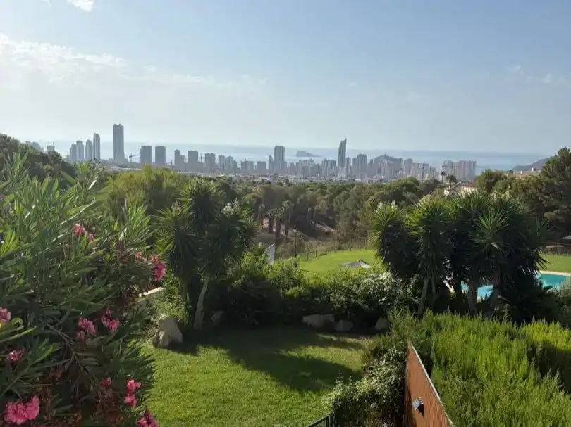 Garden of Duplexes for rent in Golf Bahía