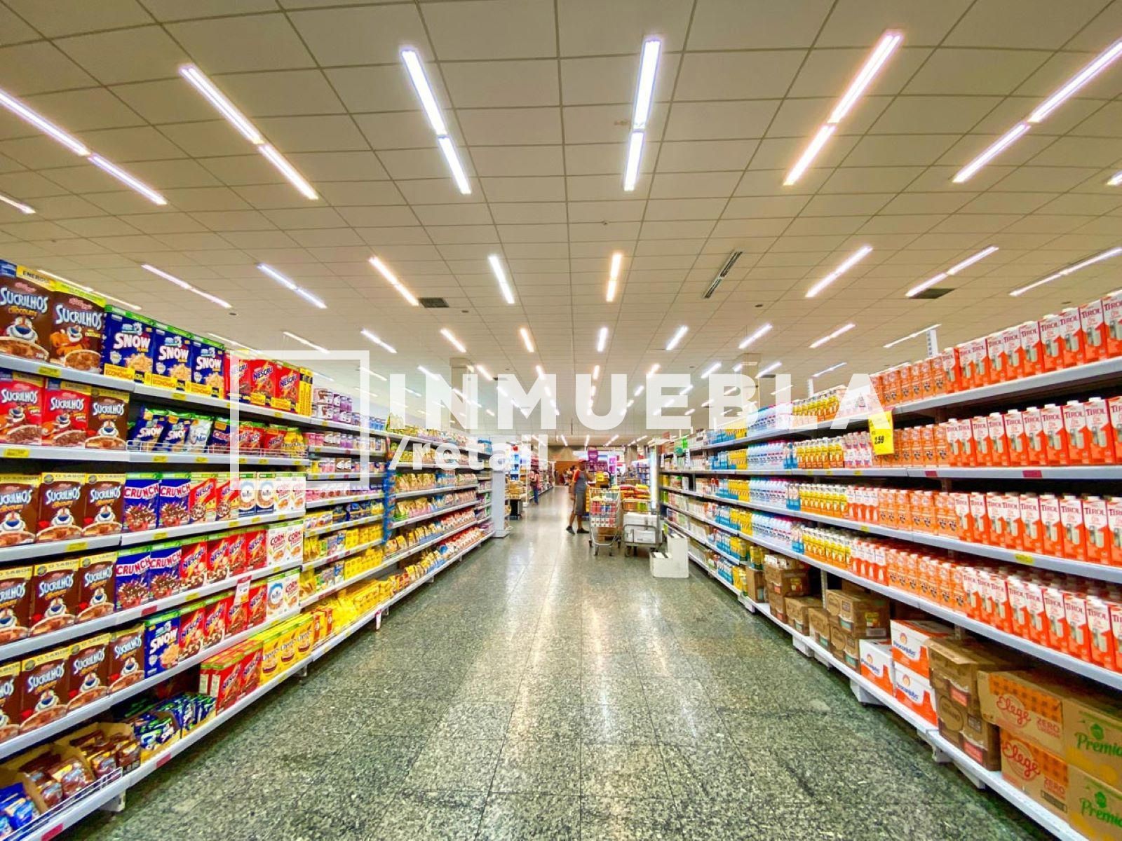 Local en venda en  Barcelona Capital amb Internet i Alarma