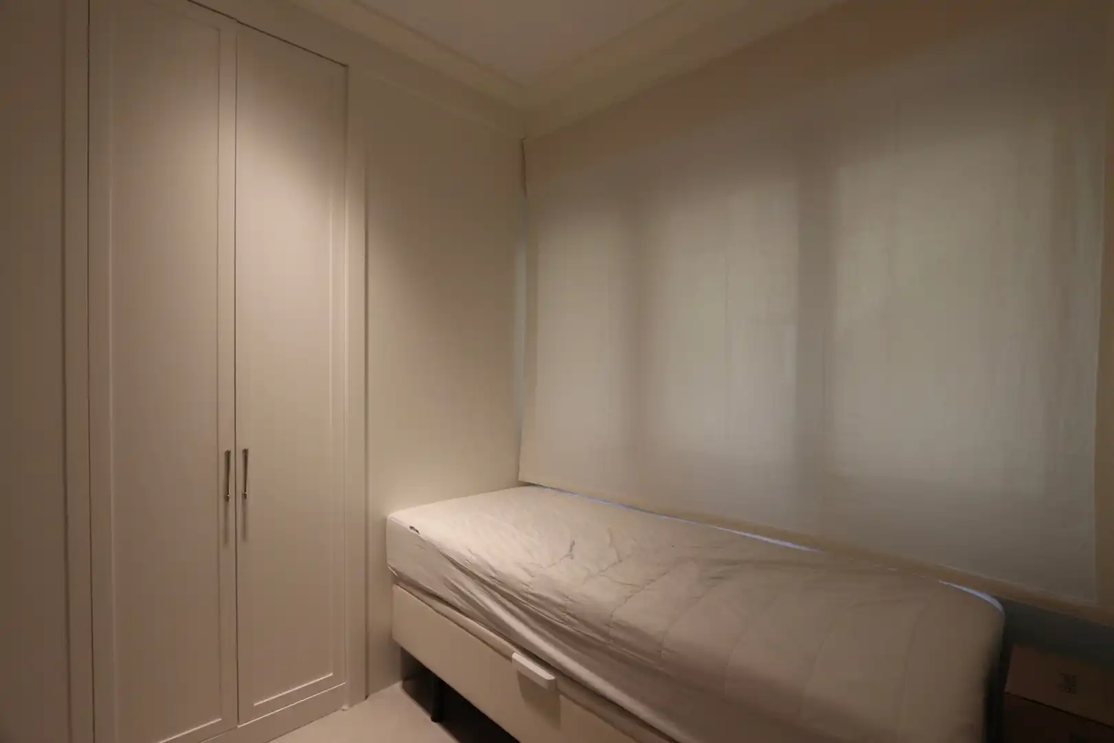 Bedroom of Flat for sale in Madrid  with Air Conditioner, Heating and Parquet flooring