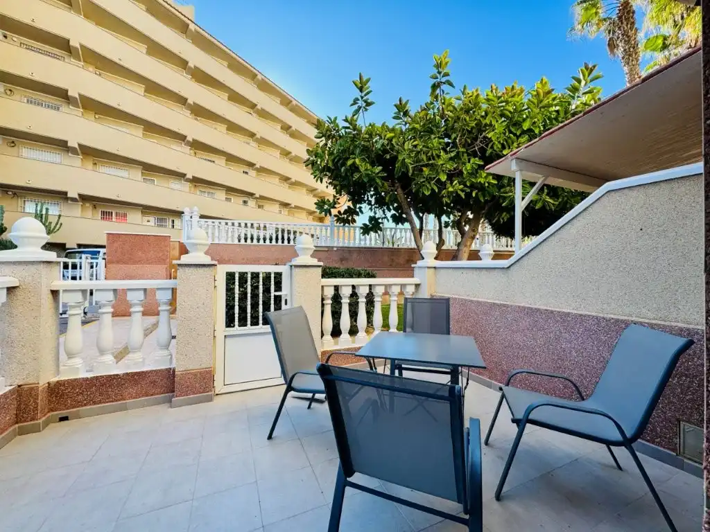 Apartament amb piscina en venda a La Mata, imagen 2