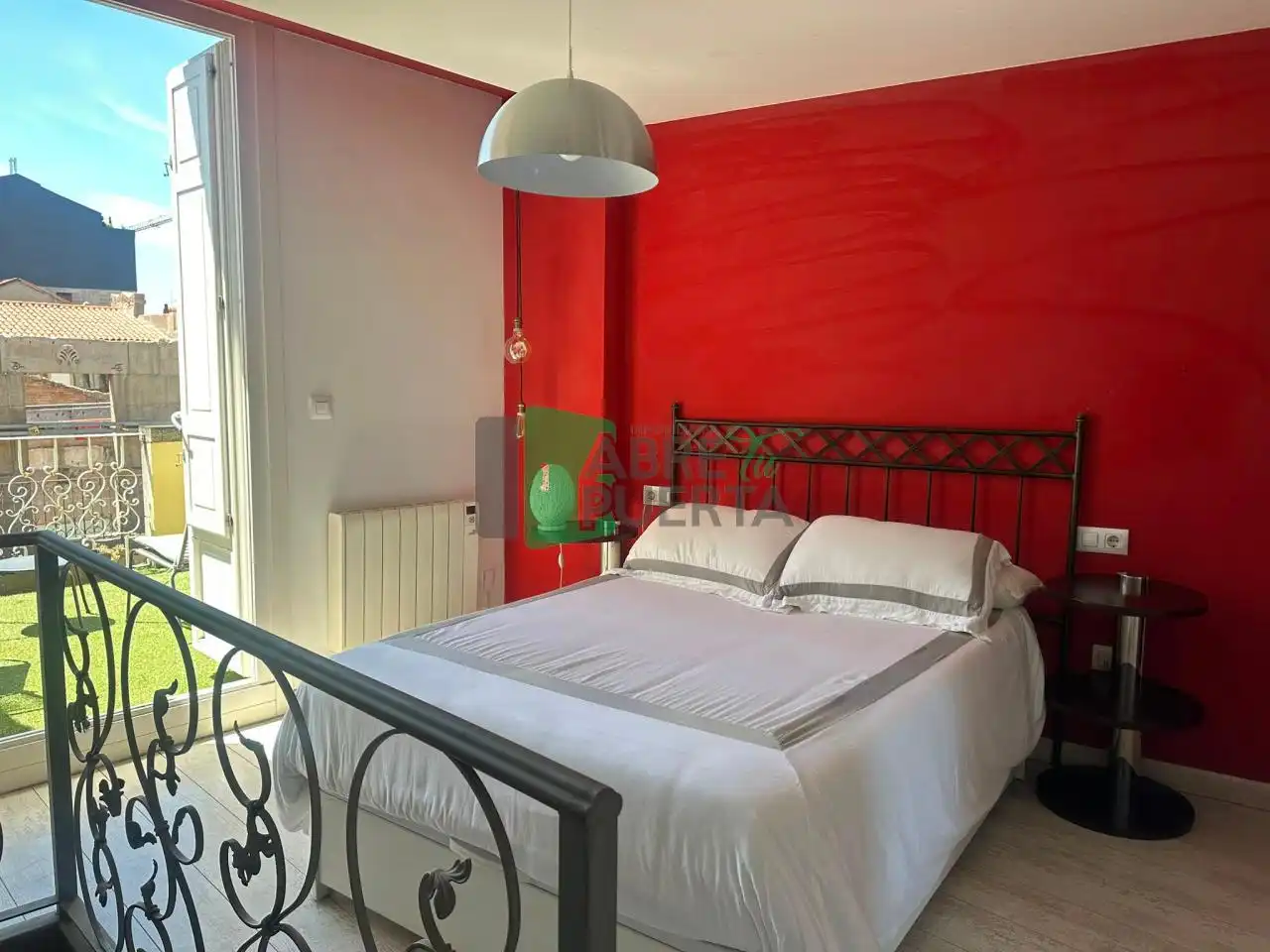 Habitación de Dúplex de alquiler en Ourense Capital  con Calefacción y Terraza