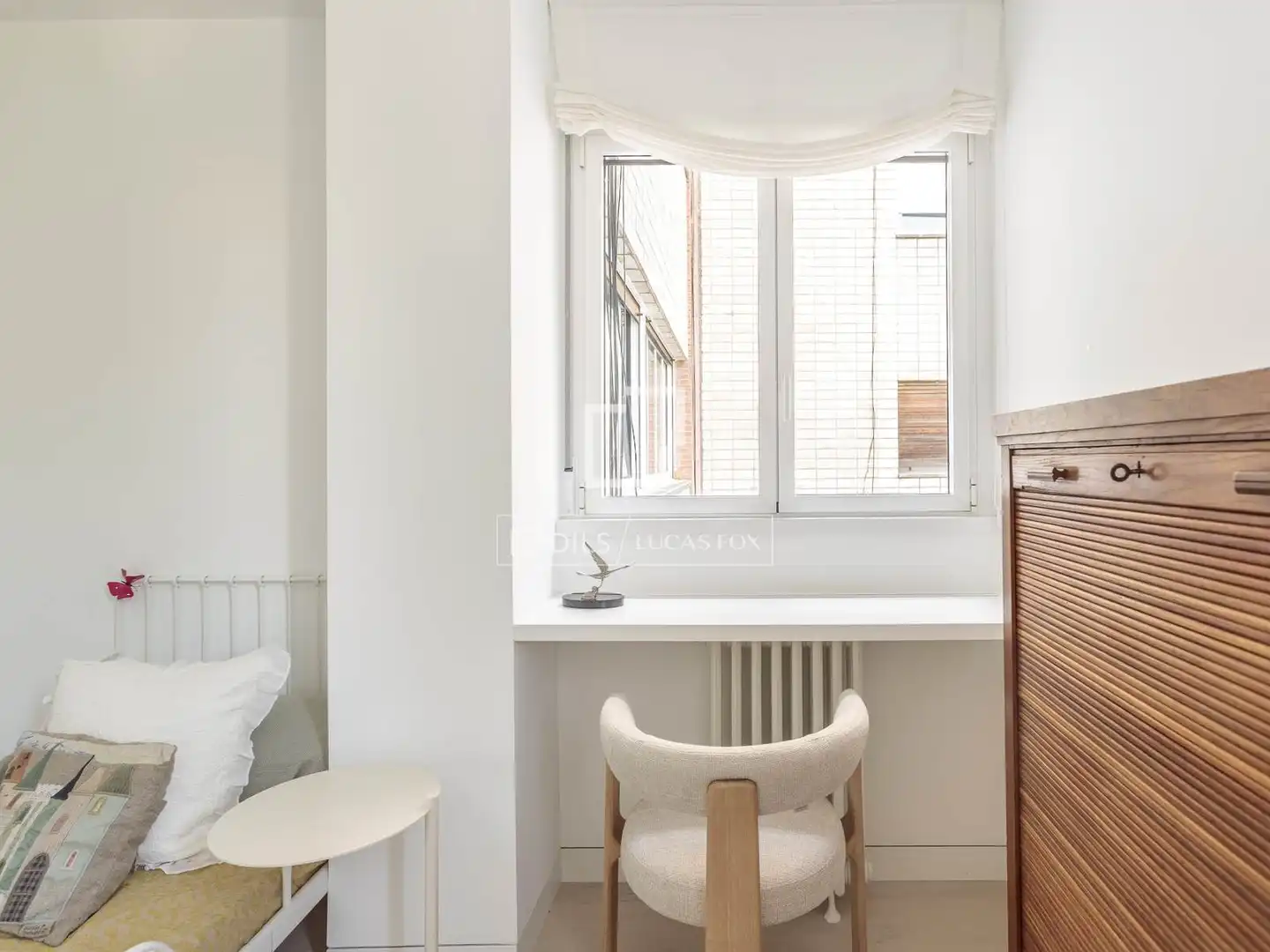 Bedroom of Flat for rent in Madrid  with Air Conditioner, Heating and Private garden