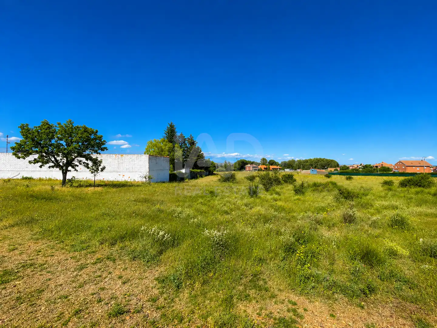 Terreno en venta en Chozas de Abajo