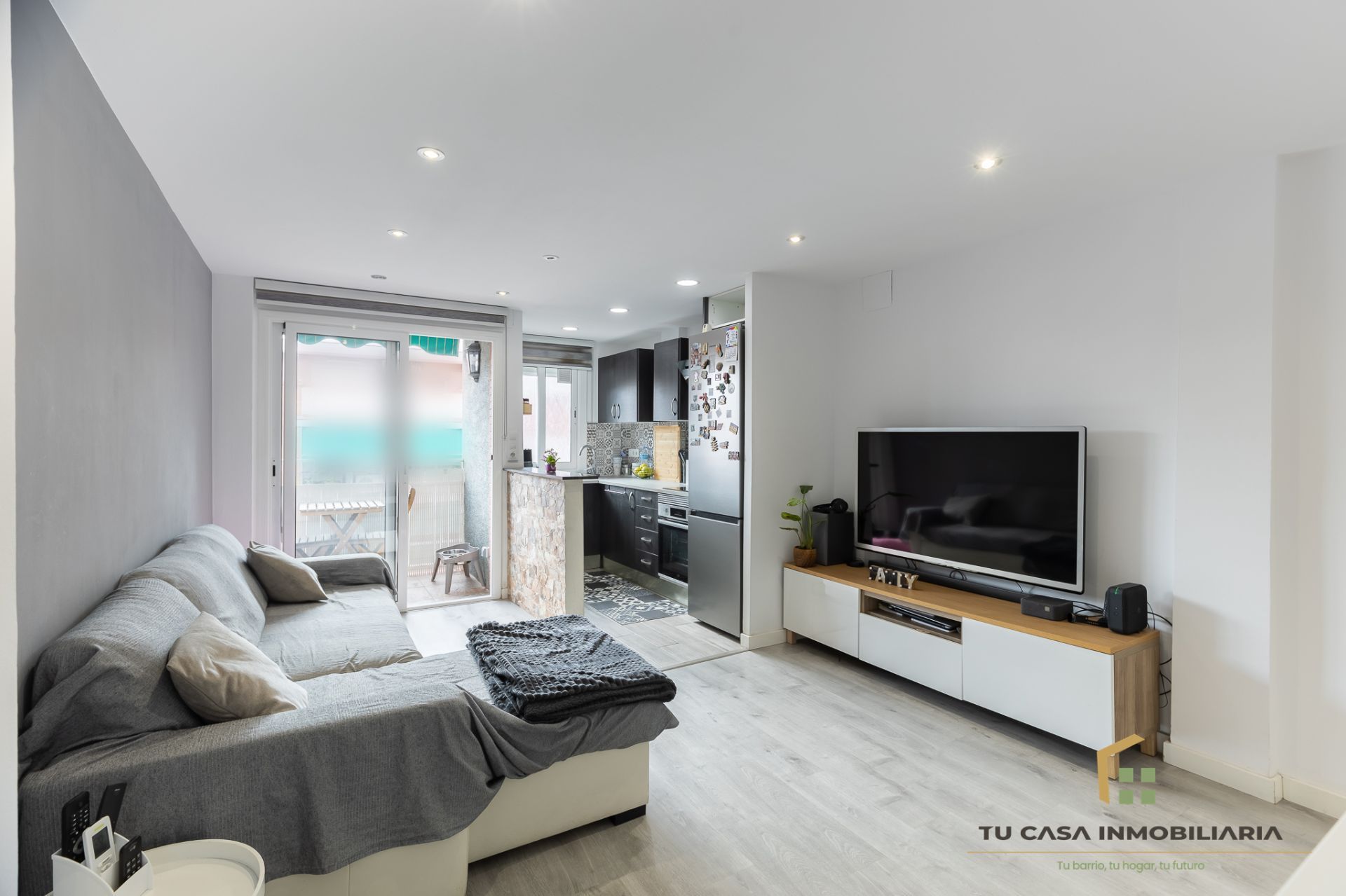 Living room of Flat for sale in Badalona