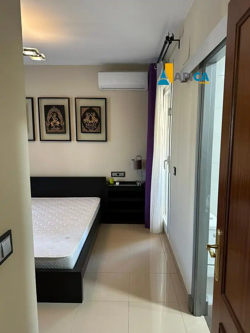 Detached homes for sale in Las Canteras