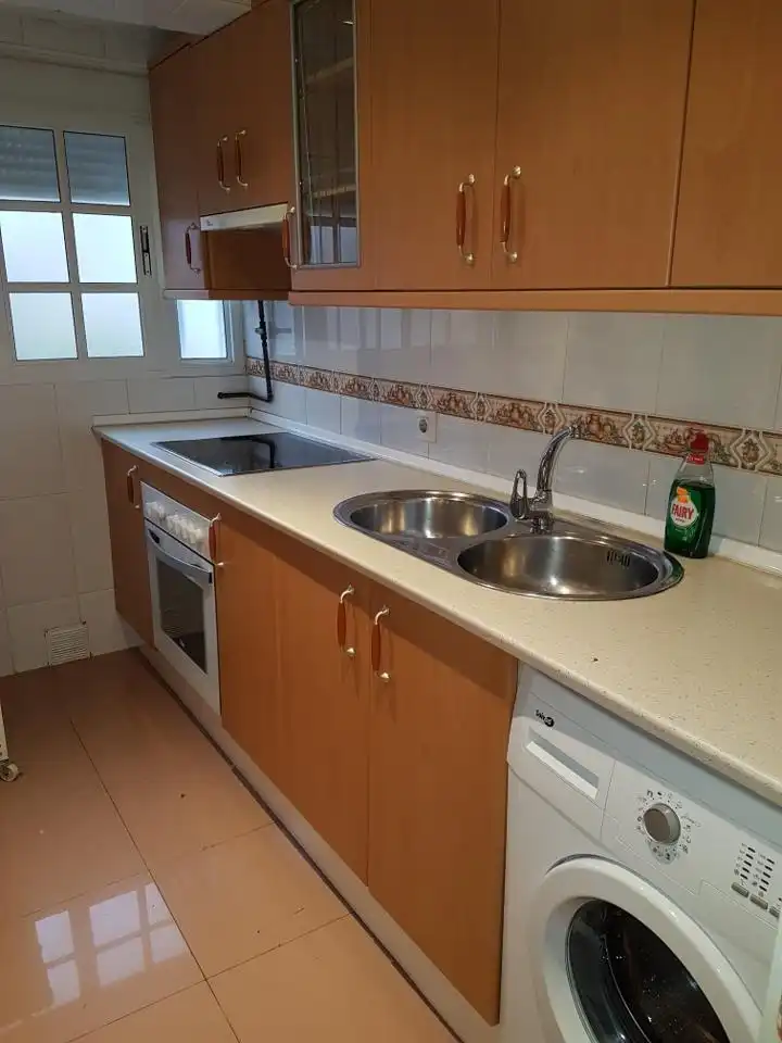 Cocina de Piso de alquiler en Sevilla con Aire acondicionado y Amueblado