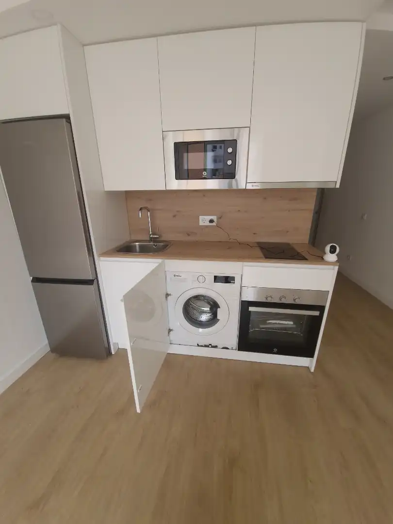 Kitchen of Flat for rent in Madrid  with Air Conditioner, Heating and Storage room