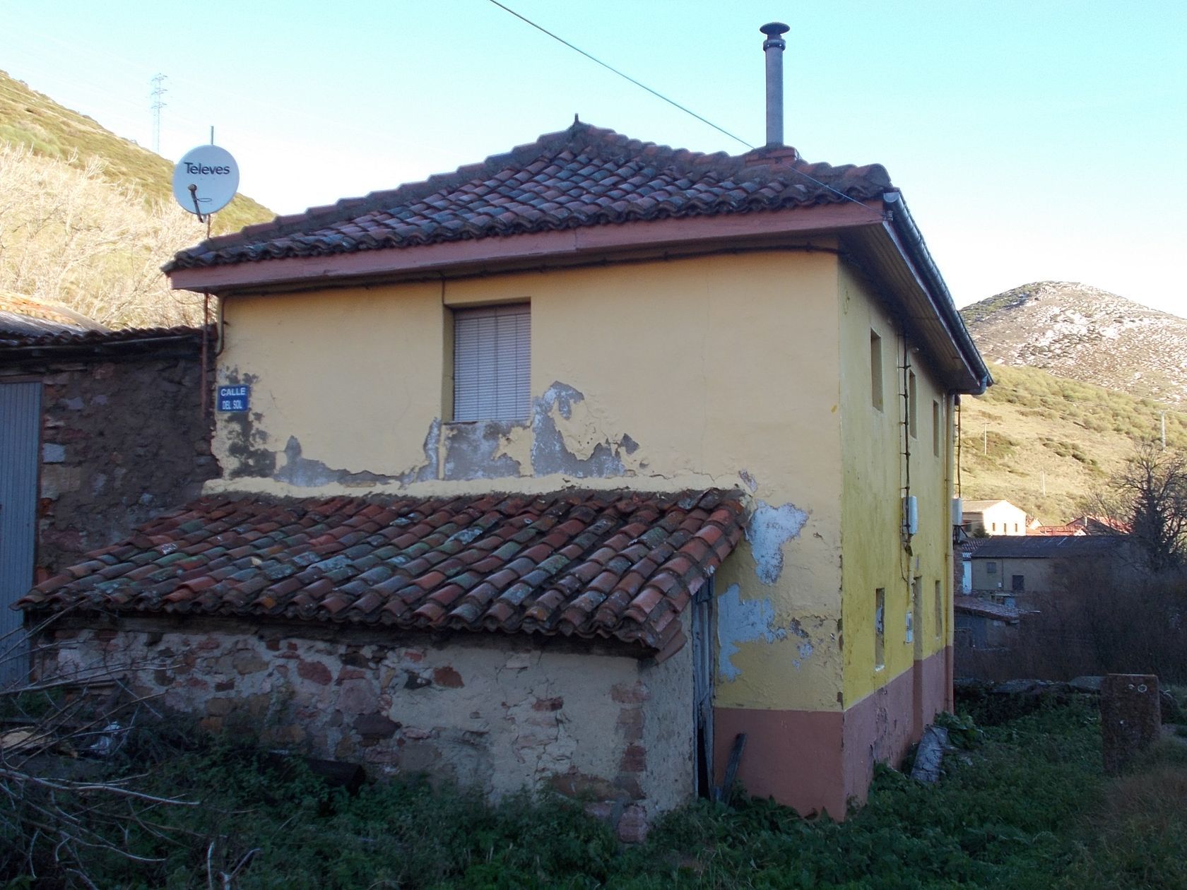 Vista exterior de Pis en venda en Villamanín