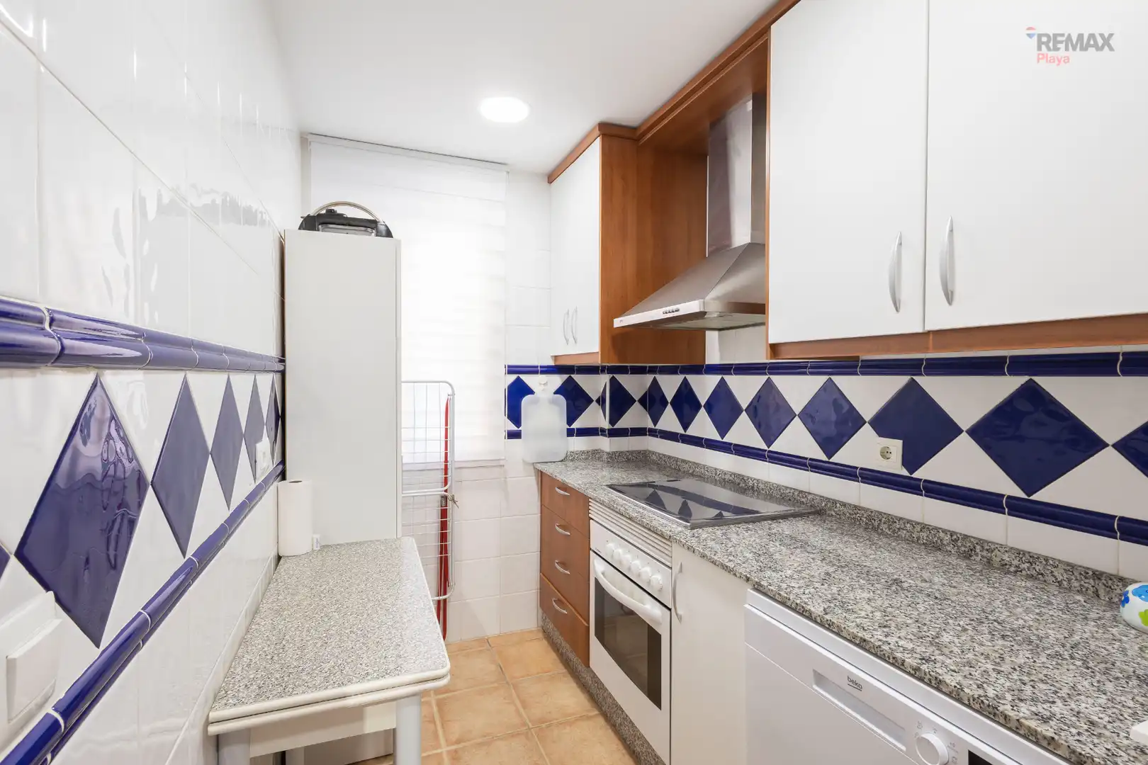 Cuina de Apartament en venda en Vera amb Aire condicionat, Terrassa i Piscina comunitària