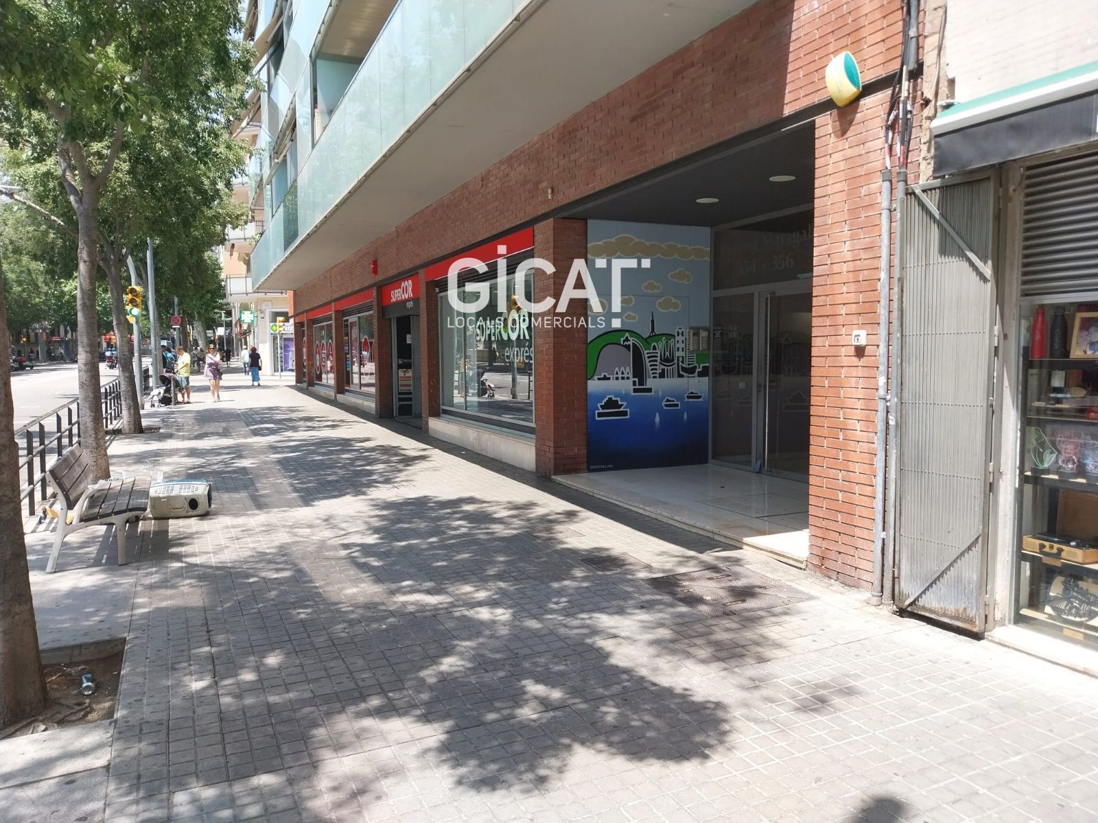 Premises for sale in  Barcelona Capital