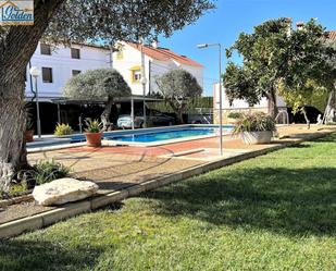 Piscina de Casa o xalet en venda en Don Benito amb Aire condicionat, Jardí privat i Terrassa