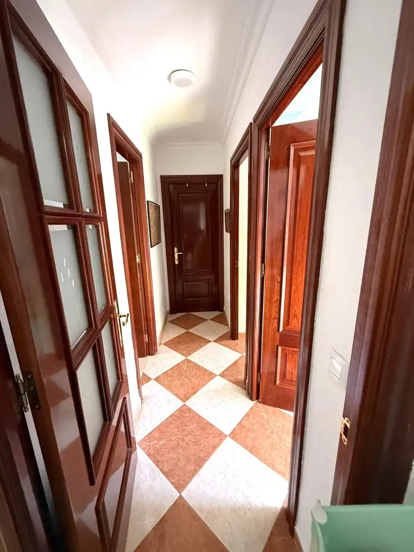 Flat for sale in Sevilla  with Air Conditioner and Terrace