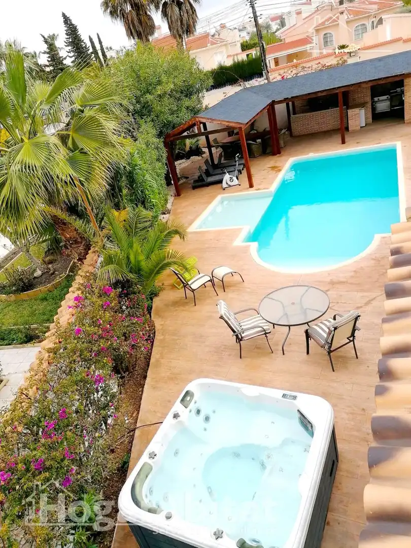Villa con piscina in vendita a CL VELAZQUEZ 5, imagen 9