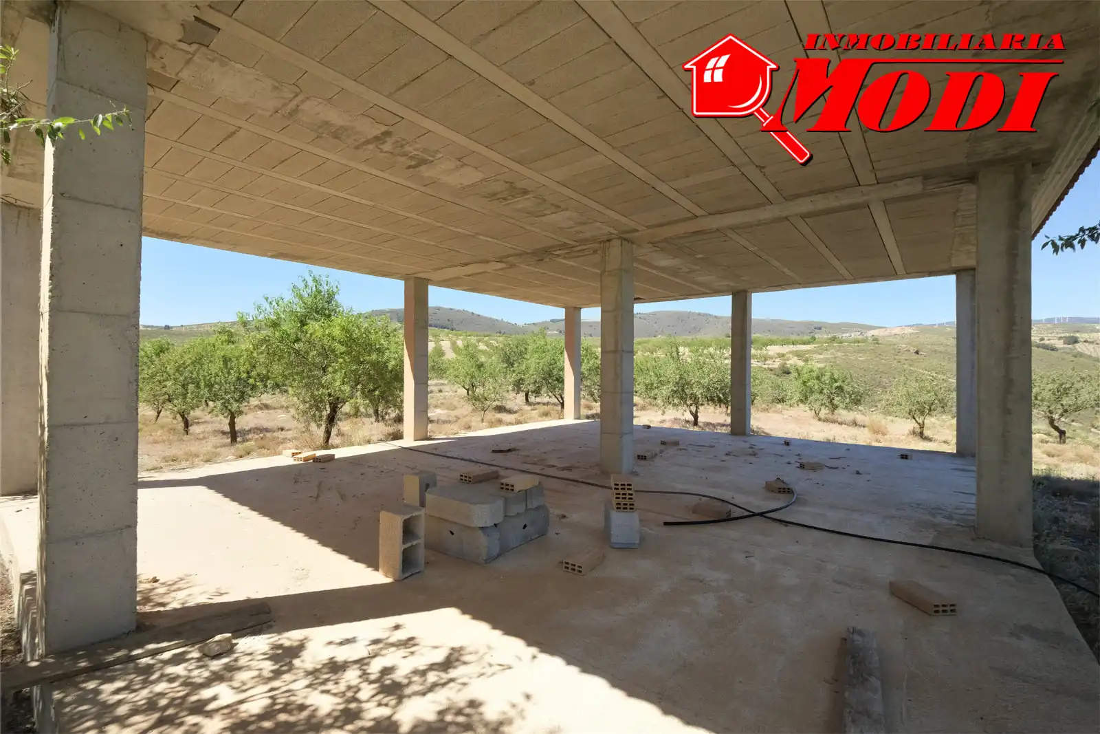 Casa rústica amb jardí en venda a Villamena, imagen 20